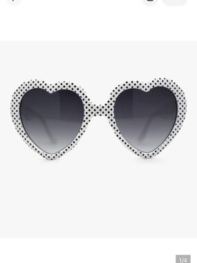🆕 White Polka Dot Heart Sunglasses - Women Accessories